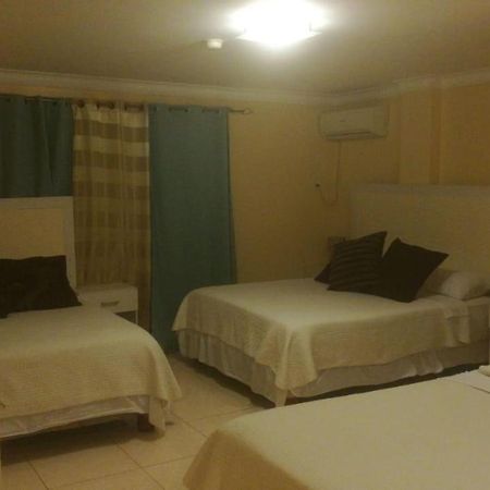 Suites La Rosa Guayaquil Exteriör bild