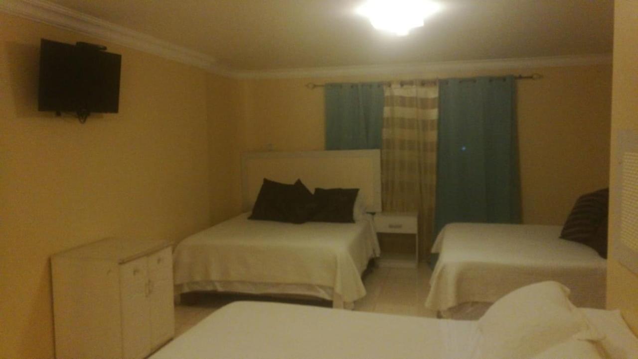 Suites La Rosa Guayaquil Exteriör bild